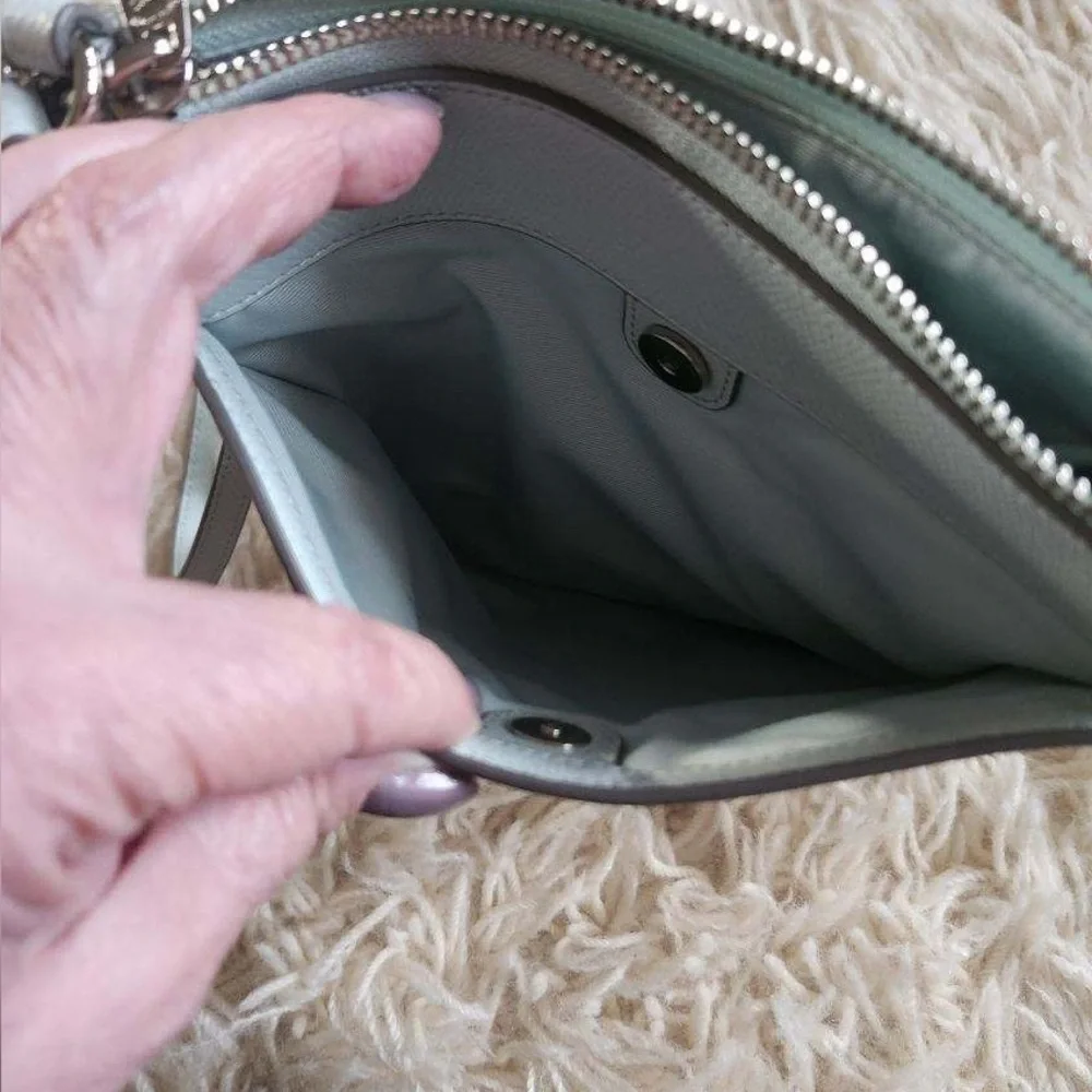 Coach EUC Crossbody bag mint green - Picture 6 of 10